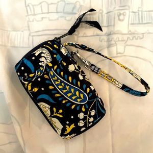 Vera Bradley Wrist Wallet in Ellie Blue